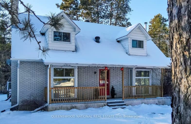 23 Sprucedale Avenue, Madawaska Valley | Image 1