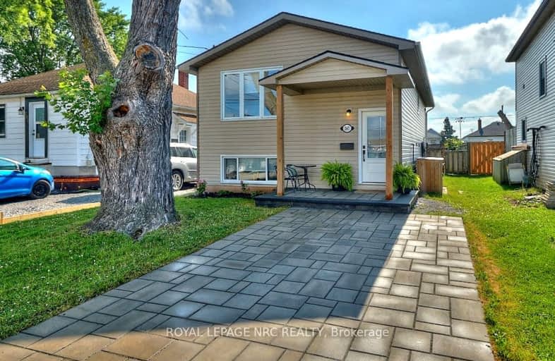 247 Humboldt Parkway, Port Colborne | Image 1