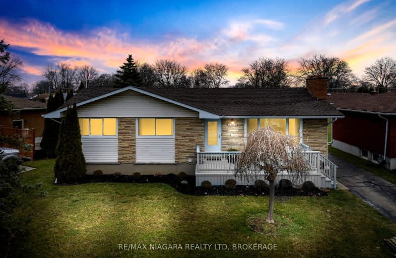 8848 Banting Avenue, Niagara Falls | Image 1