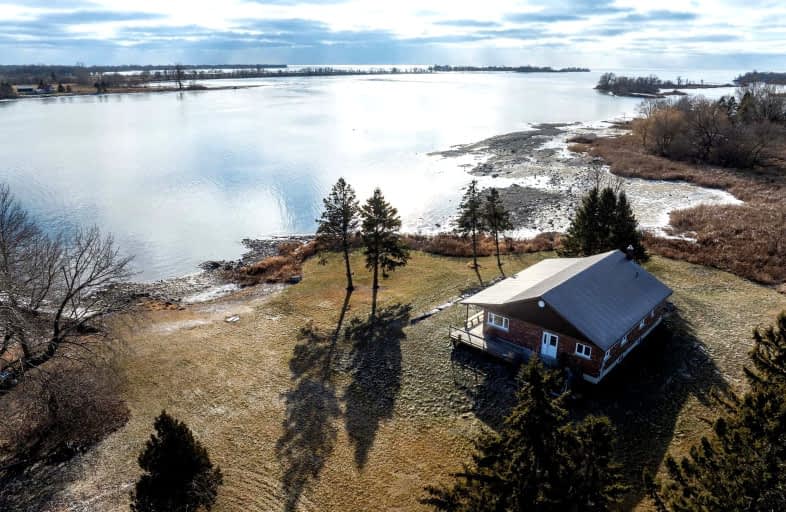 1125 Nine Mile Point Road, Frontenac Islands | Image 1