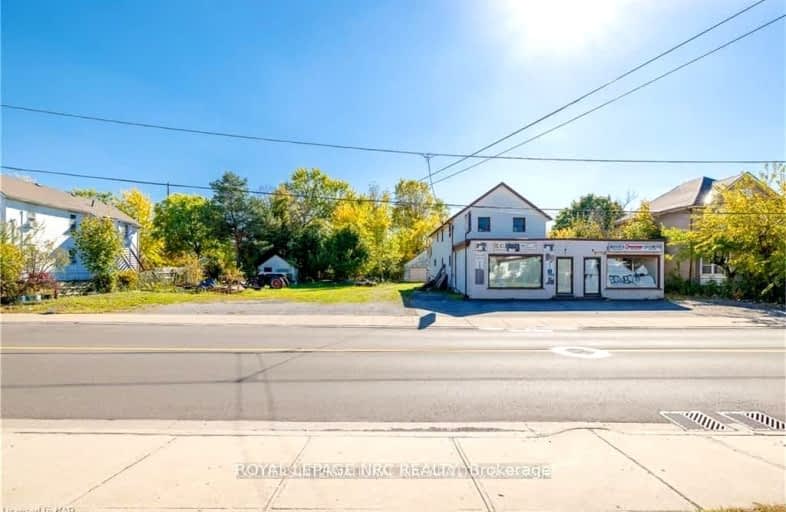 4986 Bridge Street, Niagara Falls | Image 1