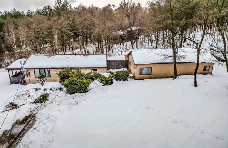 1090 Whites Road, Muskoka Lakes | Image 1