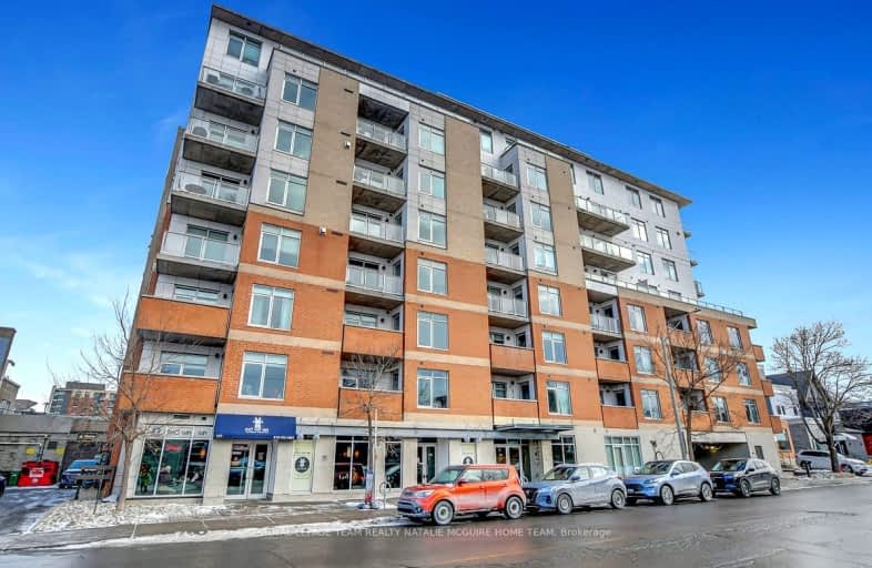 210-131 HOLLAND Avenue, Tunneys Pasture and Ottawa West | Image 1