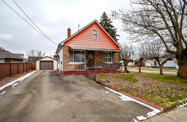 121 Saint Augustine Avenue, Welland | Image 1