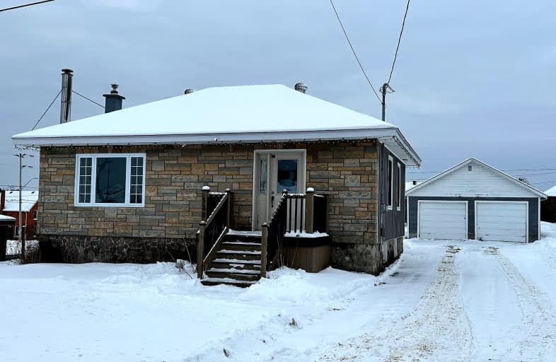 320 4th Street, Mattawa | Image 1