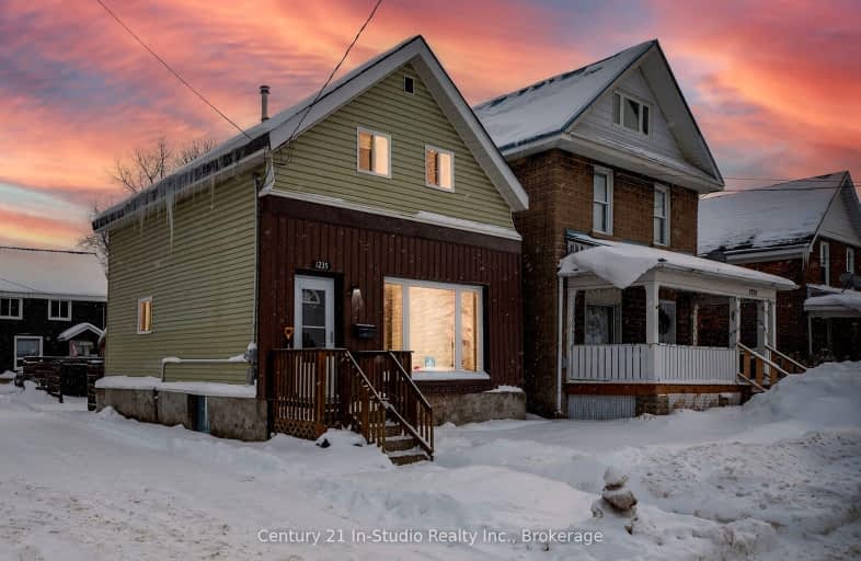 1235 2nd Avenue East, Owen Sound | Image 1