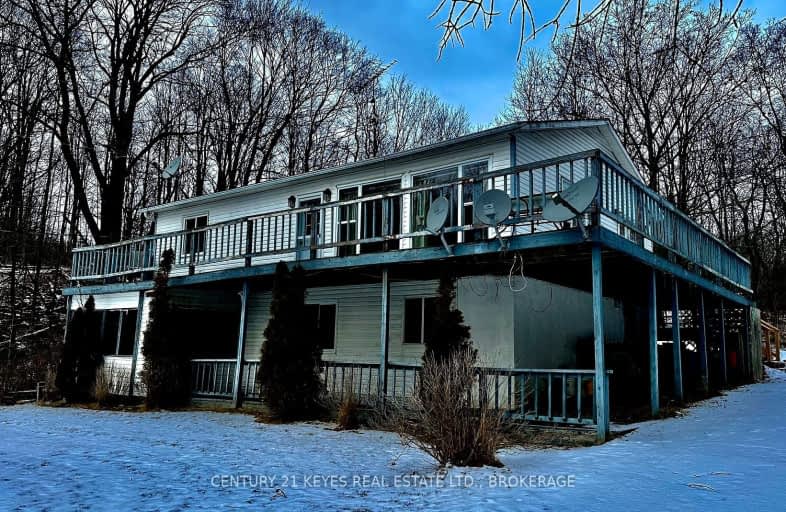 68 Gananoque Lake Road, Leeds & Grenville | Image 1