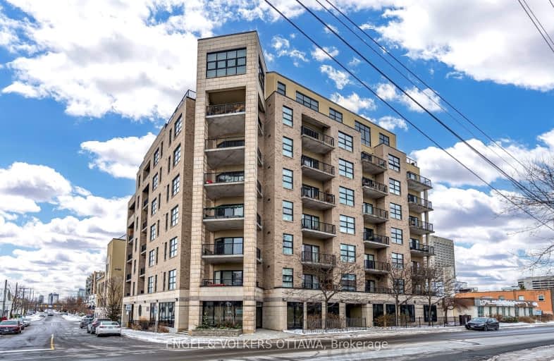 202-320 Parkdale Avenue, Tunneys Pasture and Ottawa West | Image 1