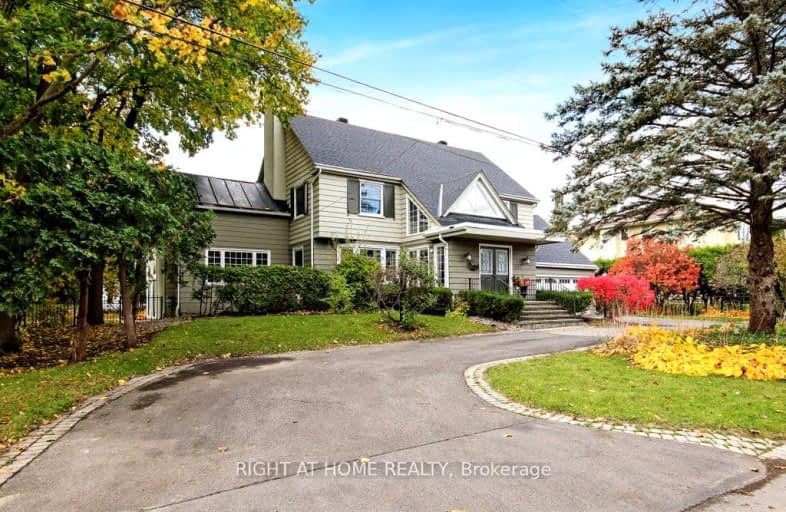 541 Montagu Place, Rockcliffe Park | Image 1