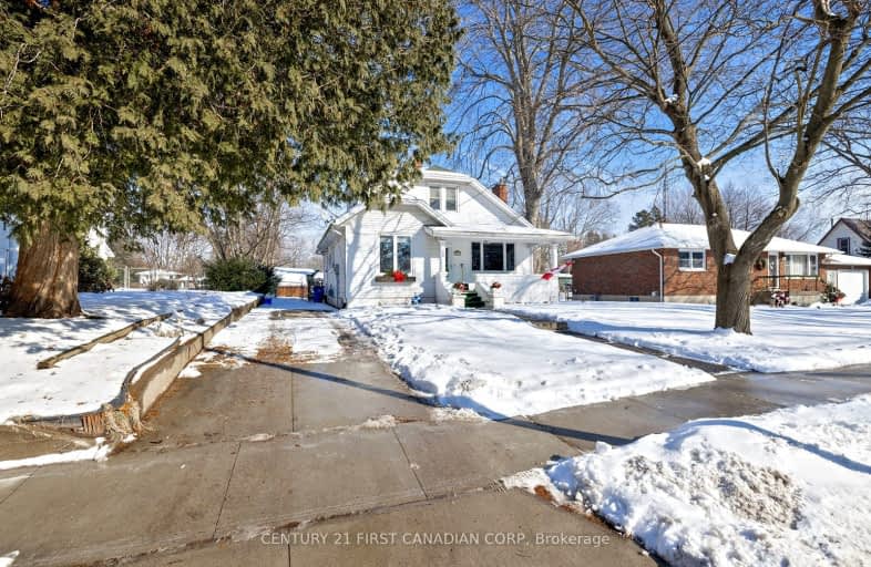 58 Erie Street South, Chatham-Kent | Image 1