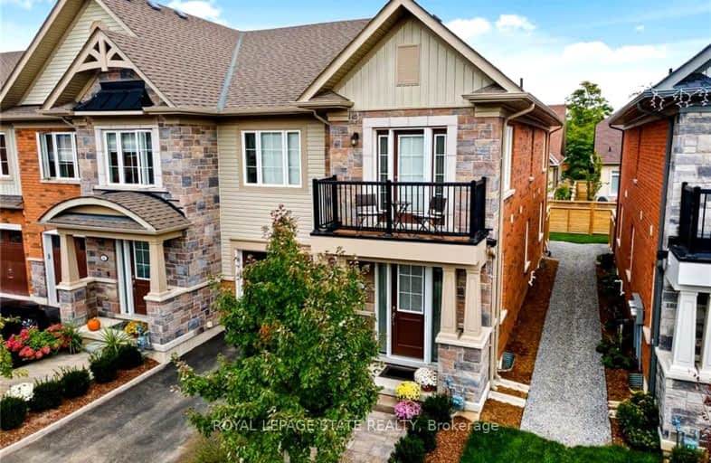 16 George Manor, Niagara on the Lake | Image 1