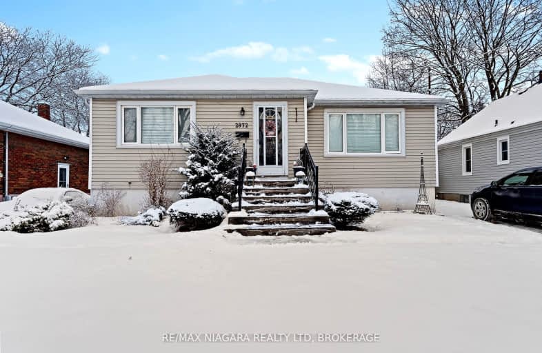 2872 Dorchester Road, Niagara Falls | Image 1