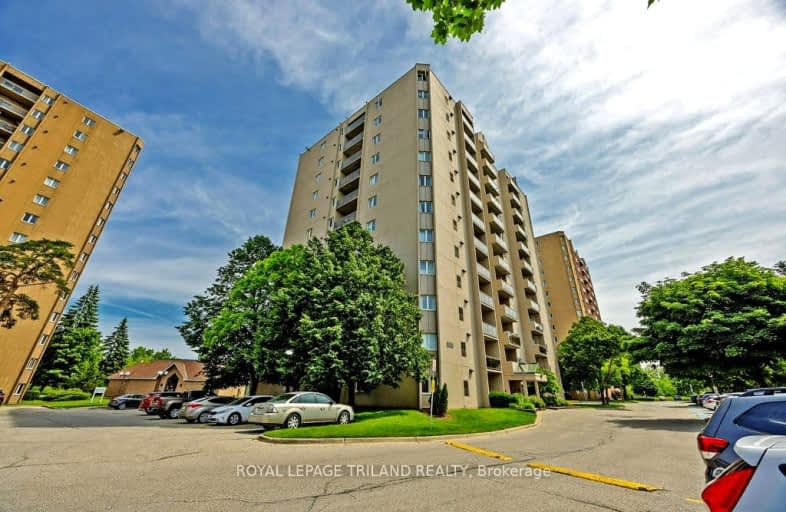 902-858 Commissioners Road East, London | Image 1