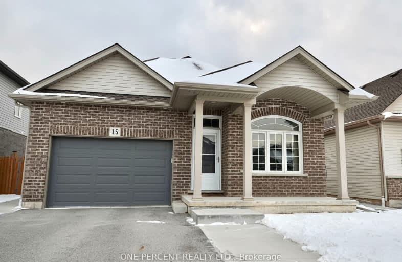 15 Berkshire Drive, St. Catharines | Image 1