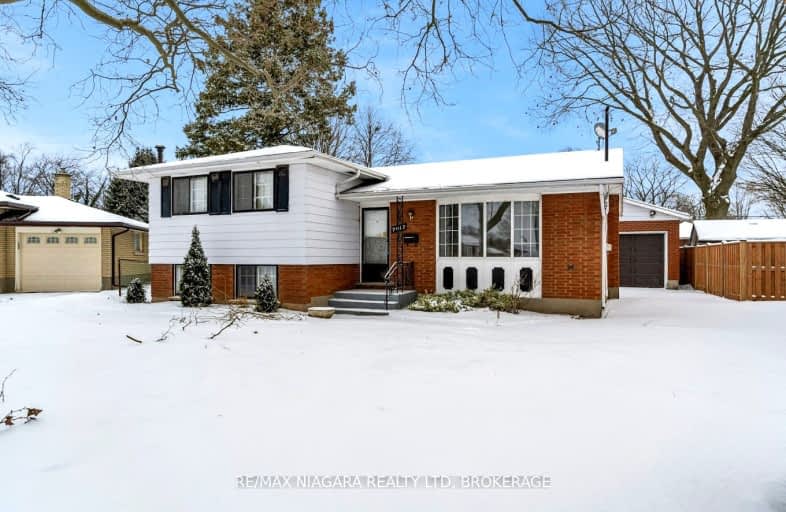 7010 Whitman Avenue, Niagara Falls | Image 1