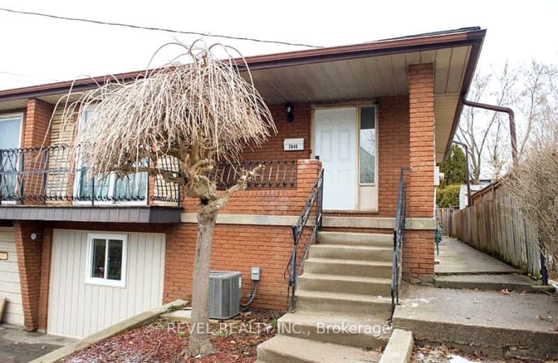 B-Low-264 Bruce Street, Brantford | Image 1