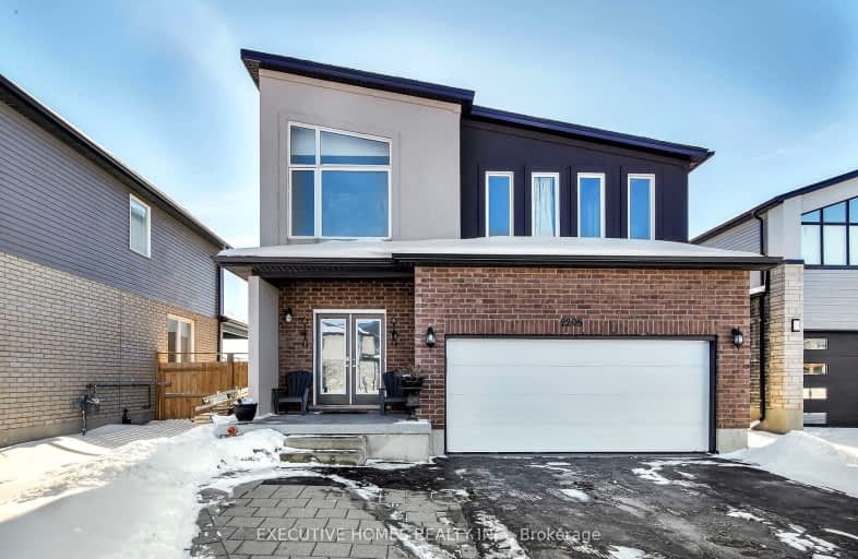 2205 Wateroak Drive, London | Image 1