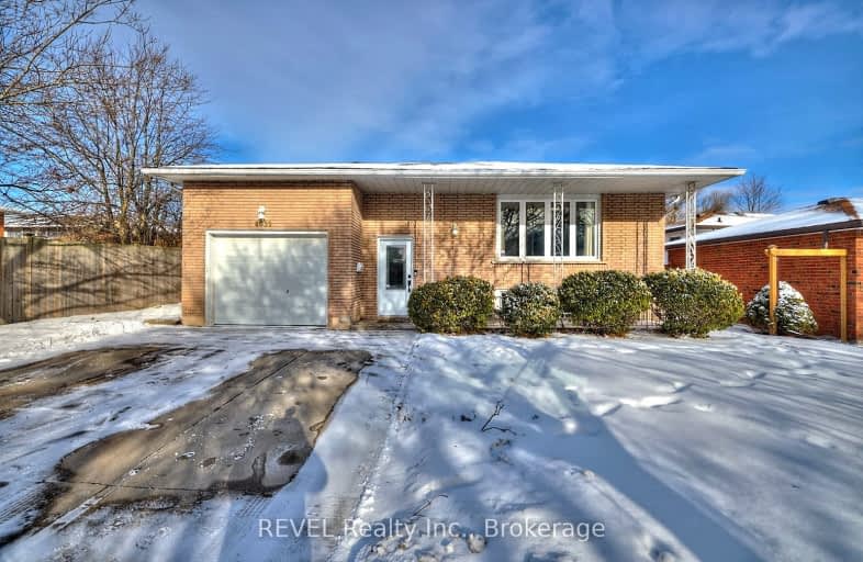 8035 Westwood Street, Niagara Falls | Image 1