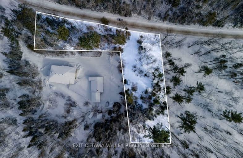 235 Brouse Road, Laurentian Hills | Image 1