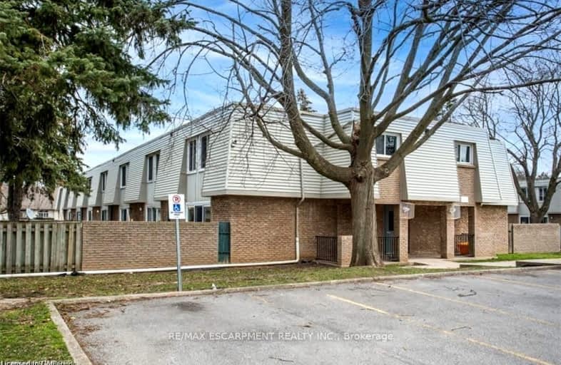 178-17 Old Pine Trail, St. Catharines | Image 1