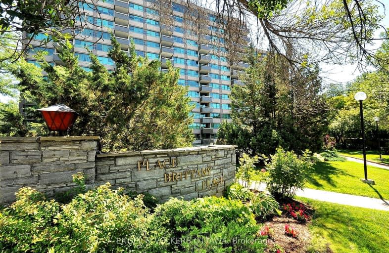 310-555 Brittany Drive, Manor Park - Cardinal Glen and Area | Image 1