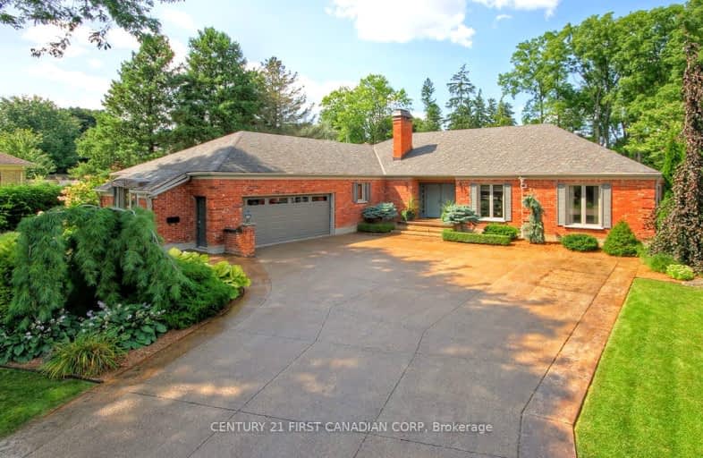 811 Clearview Crescent, London | Image 1