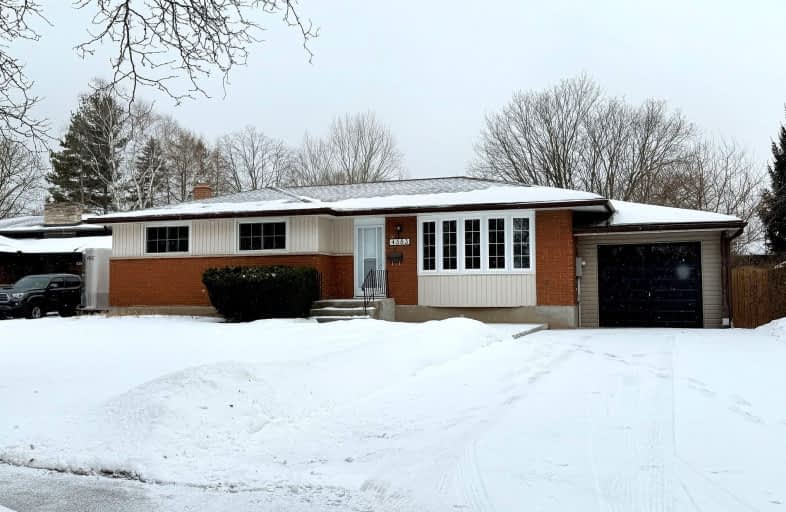 4383 Petrie Court, Niagara Falls | Image 1