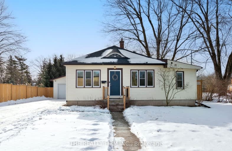 228 Sydenham Street, Strathroy-Caradoc | Image 1