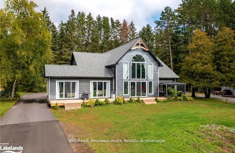 379 Santas Village Road West, Bracebridge | Image 1