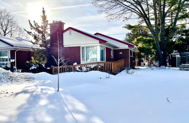 826 Hamlet Road, Elmvale Acres and Area | Image 1