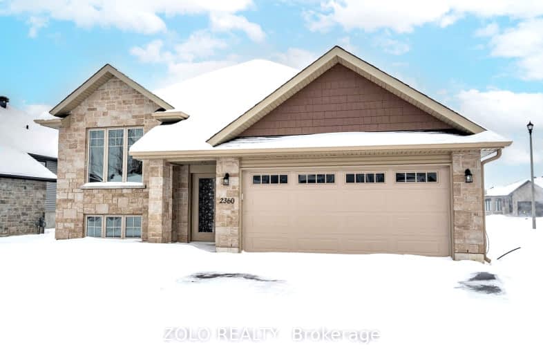 2360 Watson Crescent West, Cornwall | Image 1