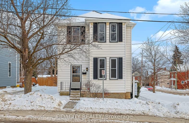 115 Chambers Street, Smiths Falls | Image 1