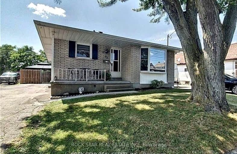 Upper-82 Deere Street, Welland | Image 1