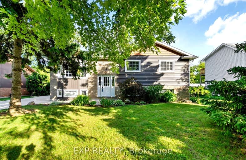 8033 Willsie Line, Lambton Shores | Image 1