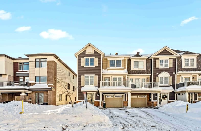 567 Roundleaf Way, Kanata | Image 1