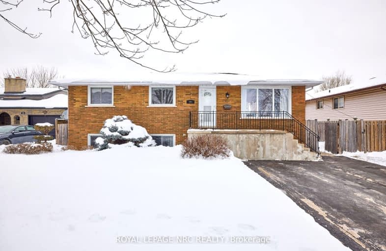 72 Endicott Terrace, Welland | Image 1