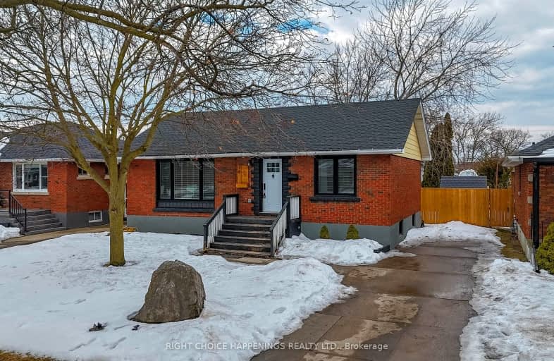 14 Thompson Avenue, Thorold | Image 1