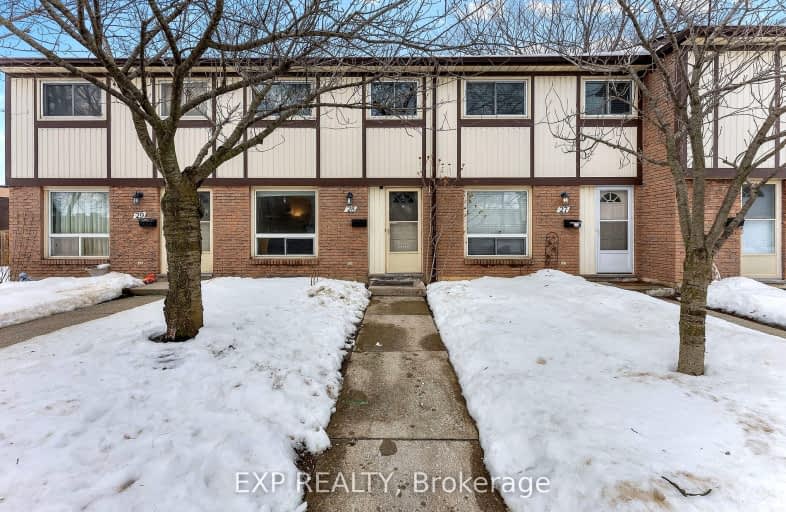 28-25 LINFIELD Drive, St. Catharines | Image 1