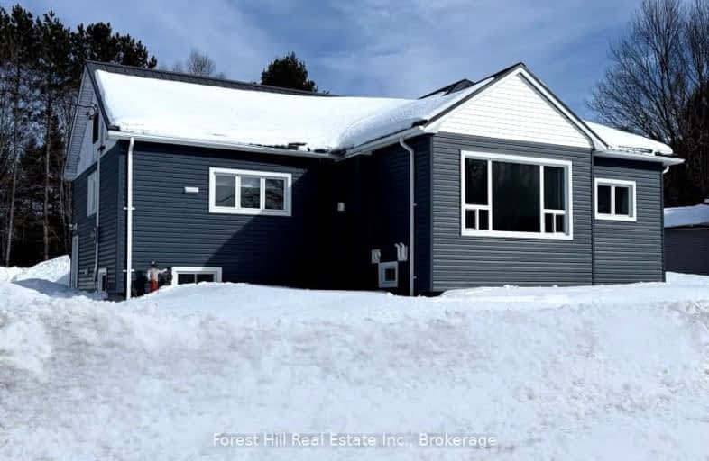 11946 HWY 522 High, Parry Sound | Image 1