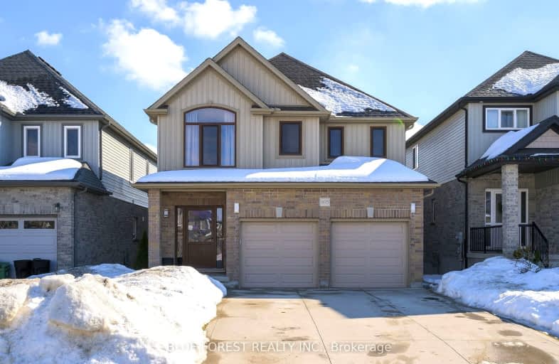 1835 Cedarpark Drive, London | Image 1