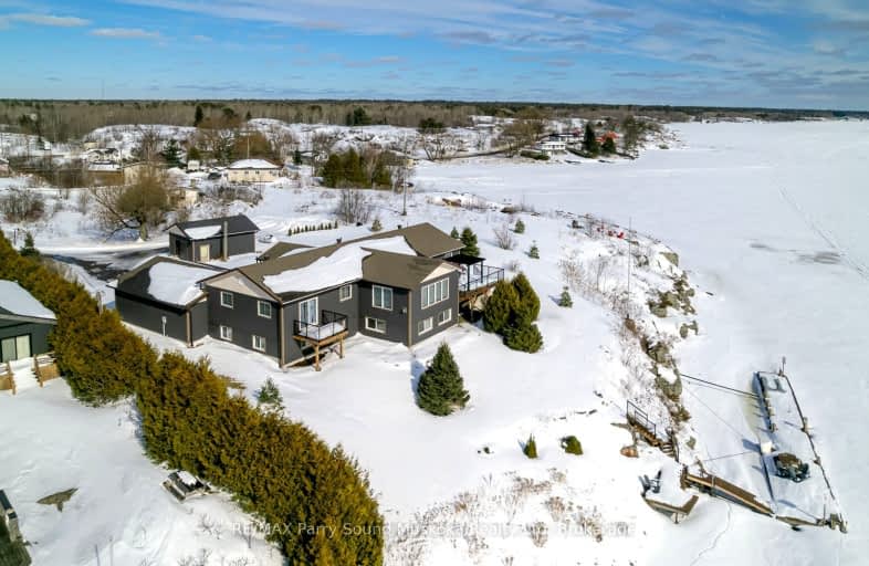 25 The Pointe Rd, Parry Sound | Image 1