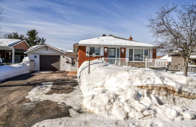 19 Ethel Street, Petawawa | Image 1