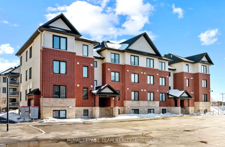 03-135 Bluestone Private, Orleans - Cumberland and Area | Image 1