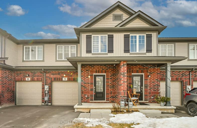 70 Alicia Crescent, Thorold | Image 1