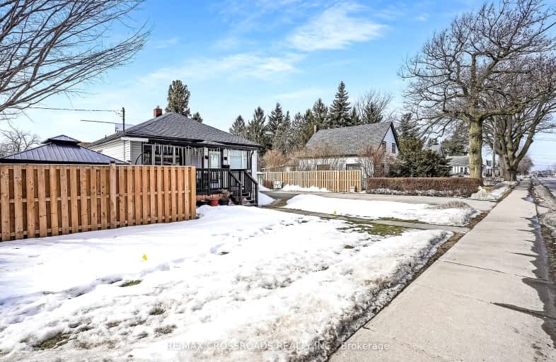 4663 Montrose Road, Niagara Falls | Image 1