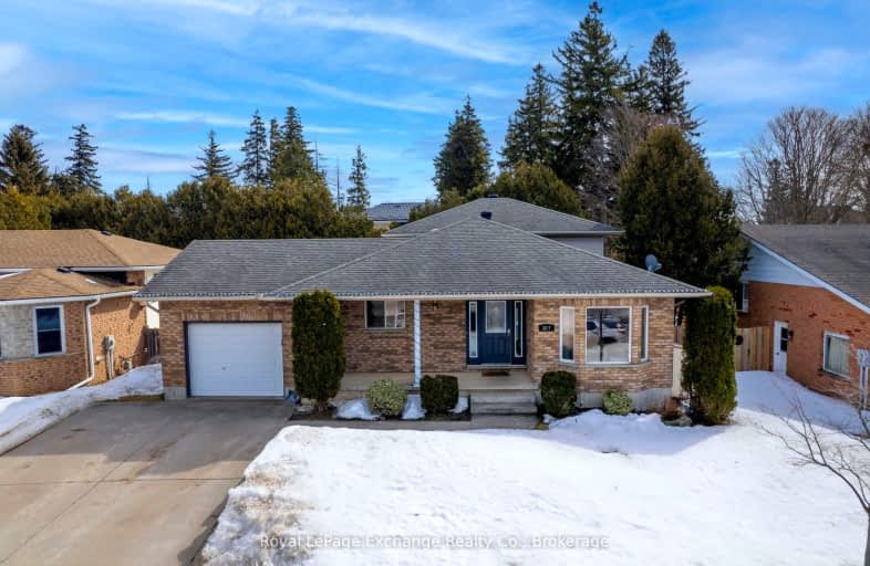 817 Waterloo Street, Saugeen Shores | Image 1