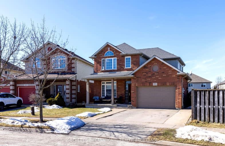 7 Honey Locust Circle, Thorold | Image 1