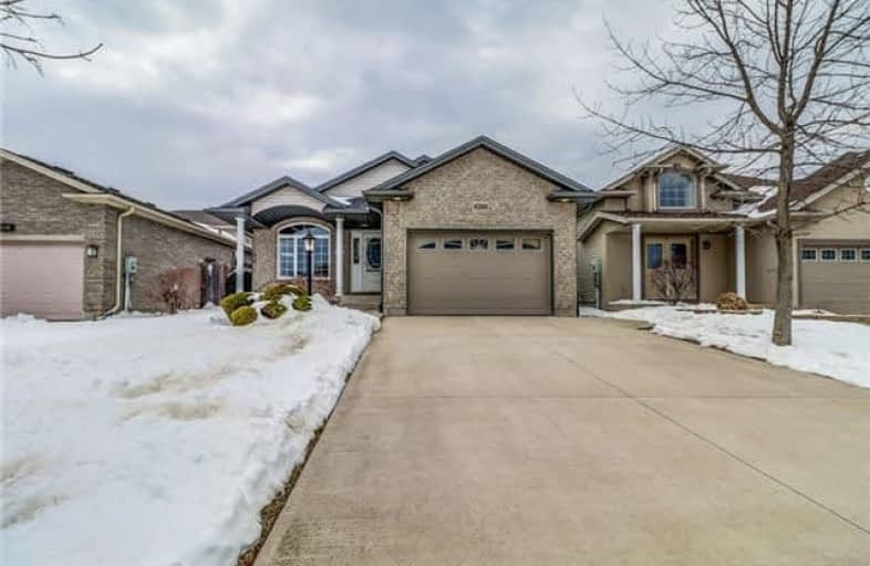 8206 Barrett Crescent, Niagara Falls | Image 1