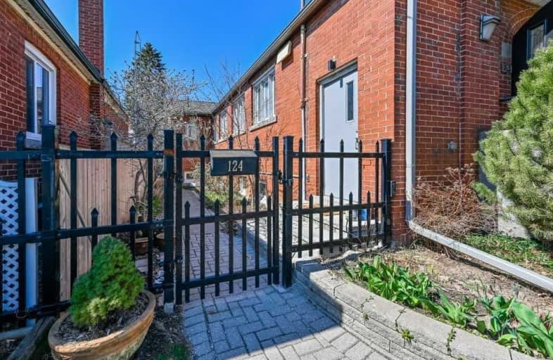 124 Huxley Avenue South, Hamilton | Image 1