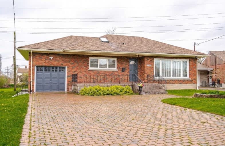 7195 Roger Crescent, Niagara Falls | Image 1